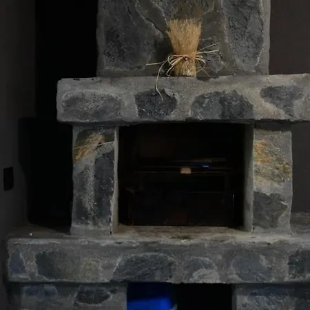 Detached With Private Pool And Sea View Vila Gonen